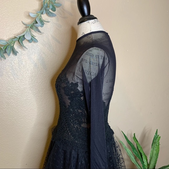 Tadashi ~ Vintage Black Lace and Tulle Dress - Picture 9 of 12